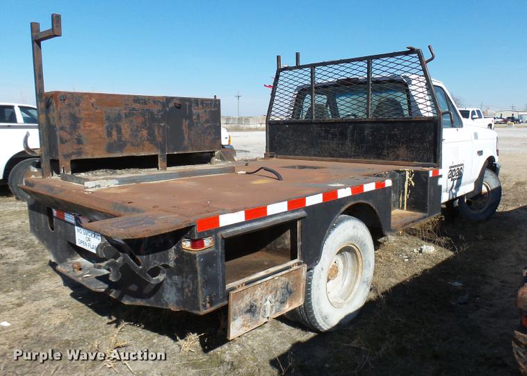 image for item DB2343 1997 Ford F350 XL flatbed pickup truck