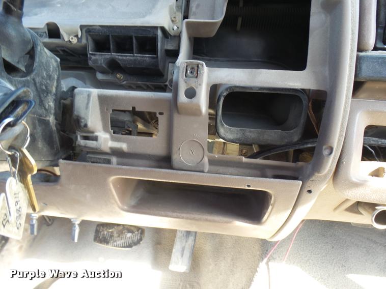 image for item DB2343 1997 Ford F350 XL flatbed pickup truck