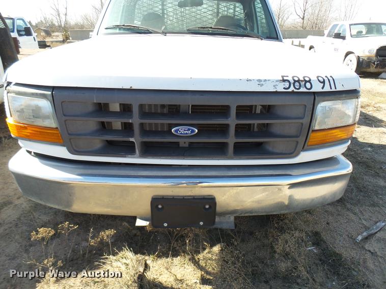 image for item DB2343 1997 Ford F350 XL flatbed pickup truck