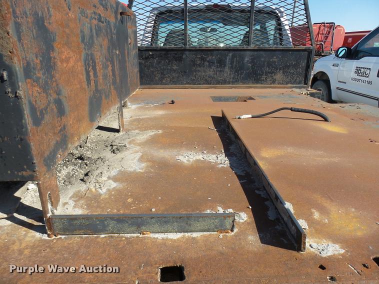 image for item DB2343 1997 Ford F350 XL flatbed pickup truck