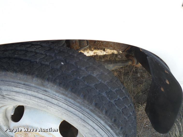 image for item DB2343 1997 Ford F350 XL flatbed pickup truck