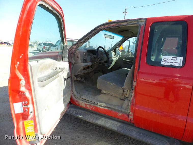 image for item DB2344 2000 Ford F350 Super Duty XL SuperCab utility truck