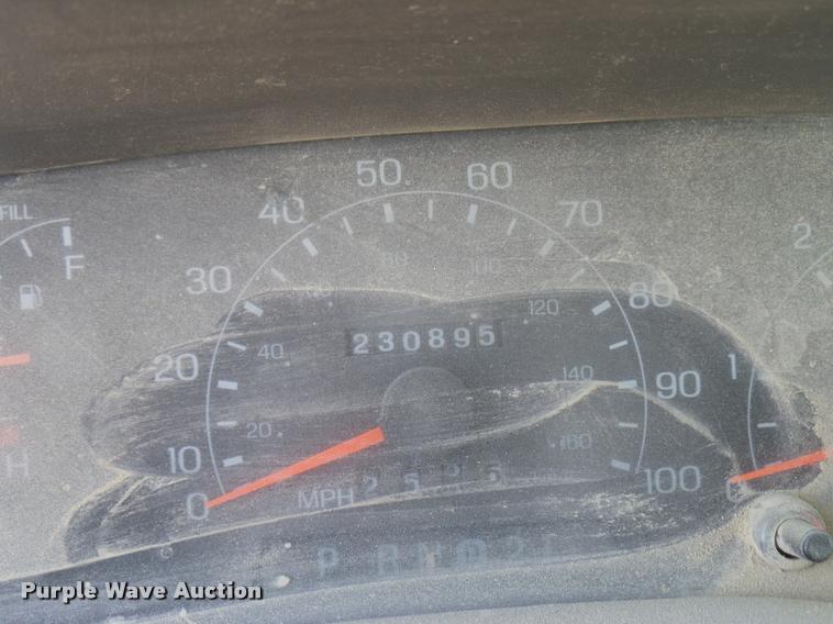 image for item DB2344 2000 Ford F350 Super Duty XL SuperCab utility truck