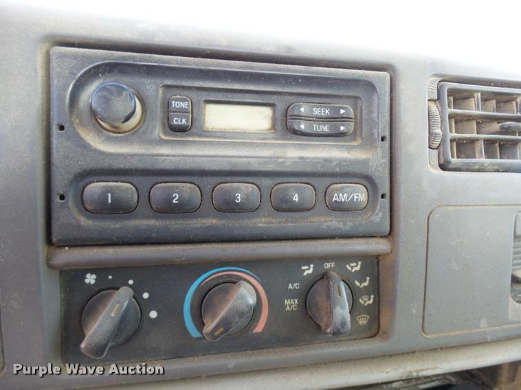 image for item DB2344 2000 Ford F350 Super Duty XL SuperCab utility truck