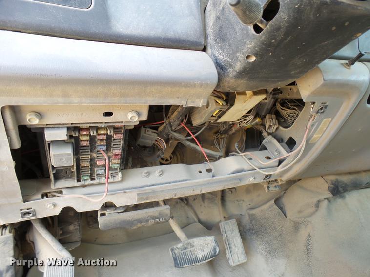 image for item DB2344 2000 Ford F350 Super Duty XL SuperCab utility truck