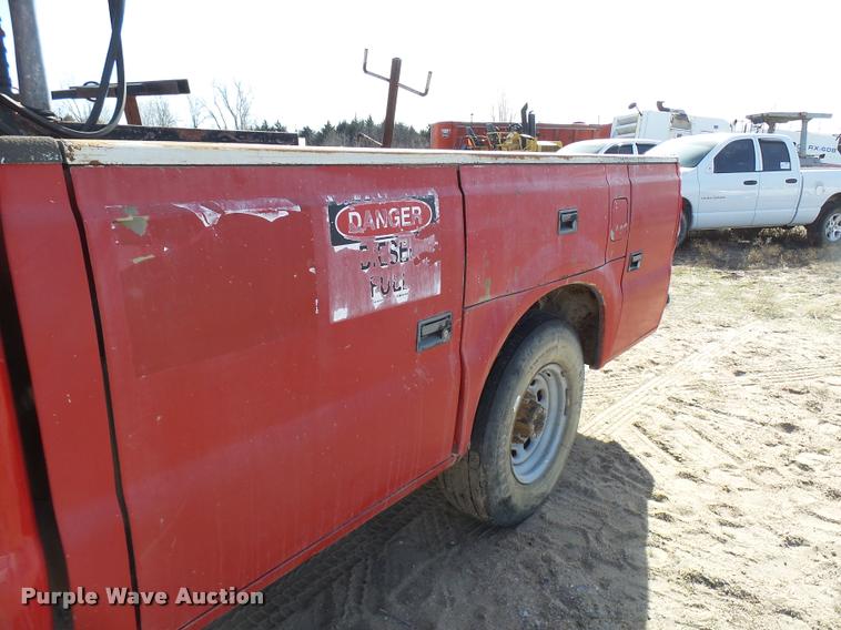 image for item DB2344 2000 Ford F350 Super Duty XL SuperCab utility truck