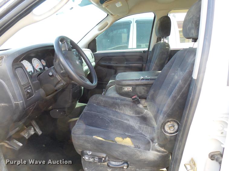 image for item DB2345 2005 Dodge Ram 1500 Quad Cab pickup truck