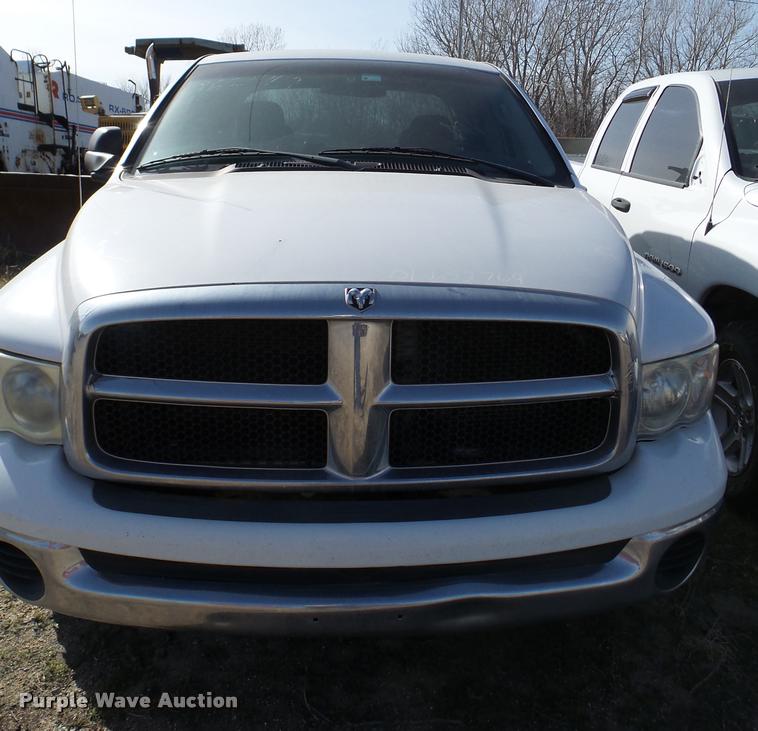 image for item DB2346 2005 Dodge Ram 1500 Quad Cab pickup truck