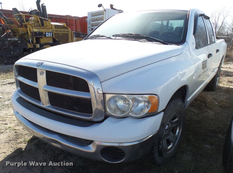 image for item DB2346 2005 Dodge Ram 1500 Quad Cab pickup truck