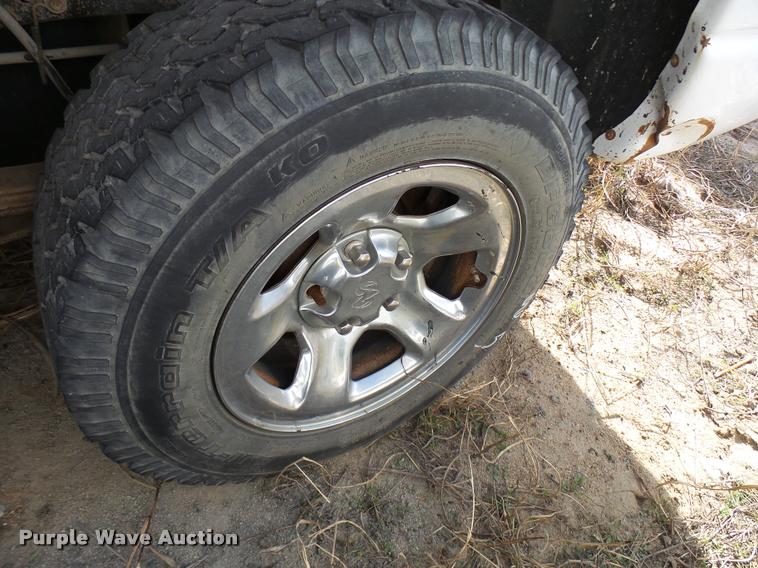 image for item DB2346 2005 Dodge Ram 1500 Quad Cab pickup truck