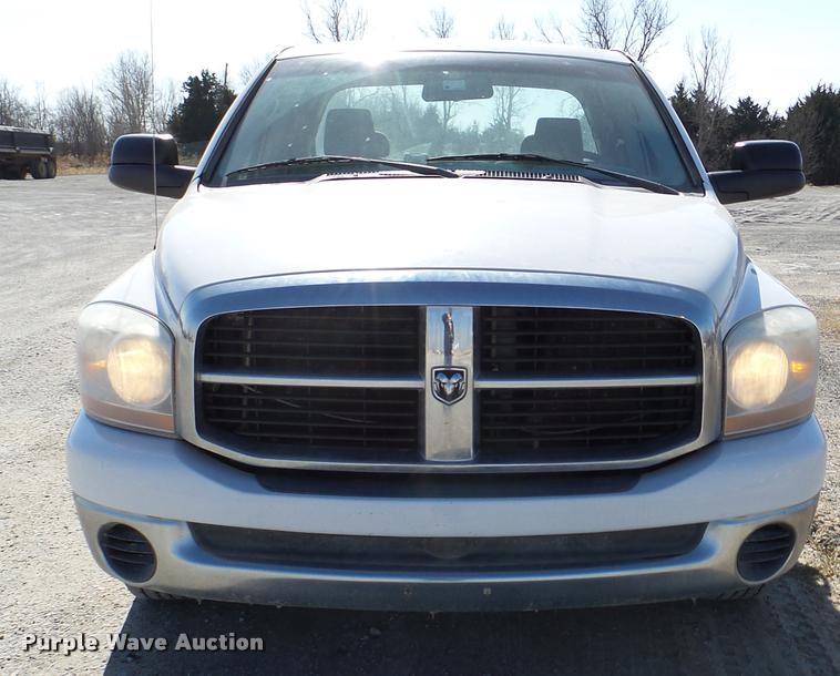 image for item DB2347 2006 Dodge Ram 1500 SLT Quad Cab pickup truck
