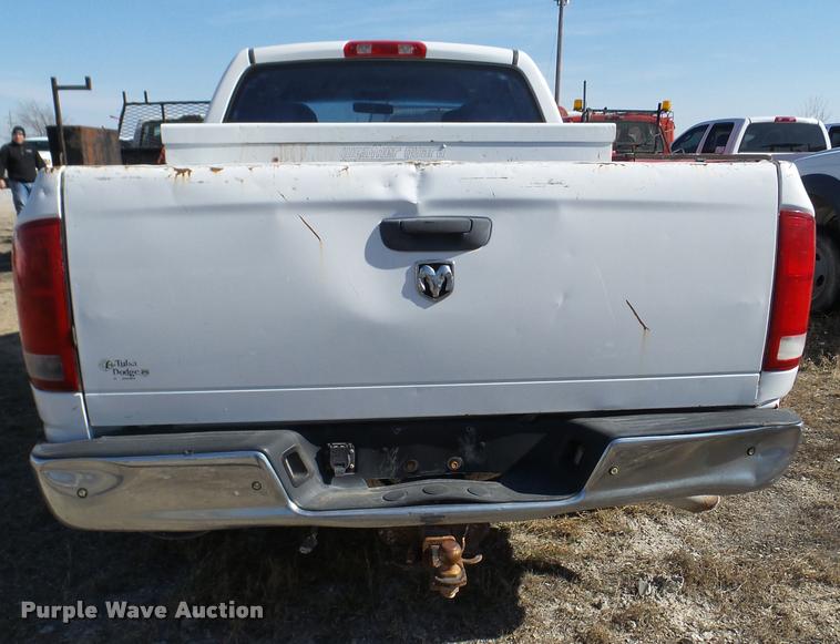 image for item DB2350 2005 Dodge Ram 1500 Quad Cab pickup truck