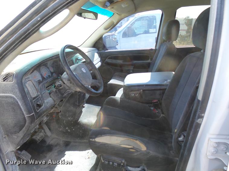 image for item DB2350 2005 Dodge Ram 1500 Quad Cab pickup truck