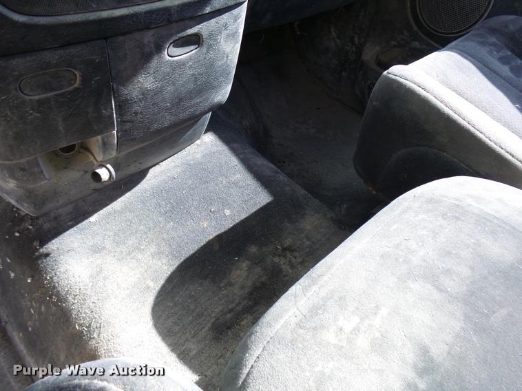 image for item DB2350 2005 Dodge Ram 1500 Quad Cab pickup truck