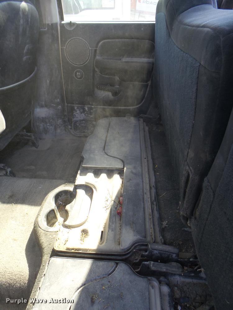 image for item DB2350 2005 Dodge Ram 1500 Quad Cab pickup truck