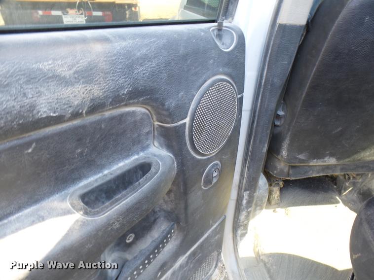image for item DB2350 2005 Dodge Ram 1500 Quad Cab pickup truck