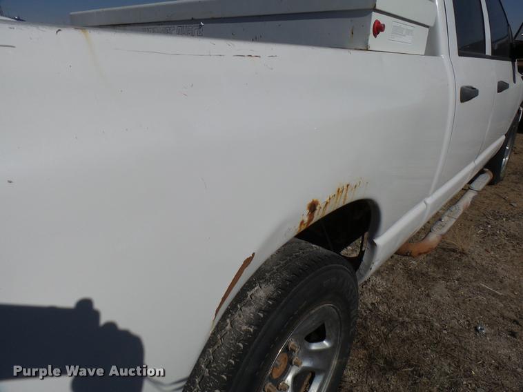 image for item DB2350 2005 Dodge Ram 1500 Quad Cab pickup truck