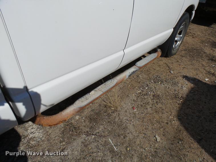 image for item DB2350 2005 Dodge Ram 1500 Quad Cab pickup truck