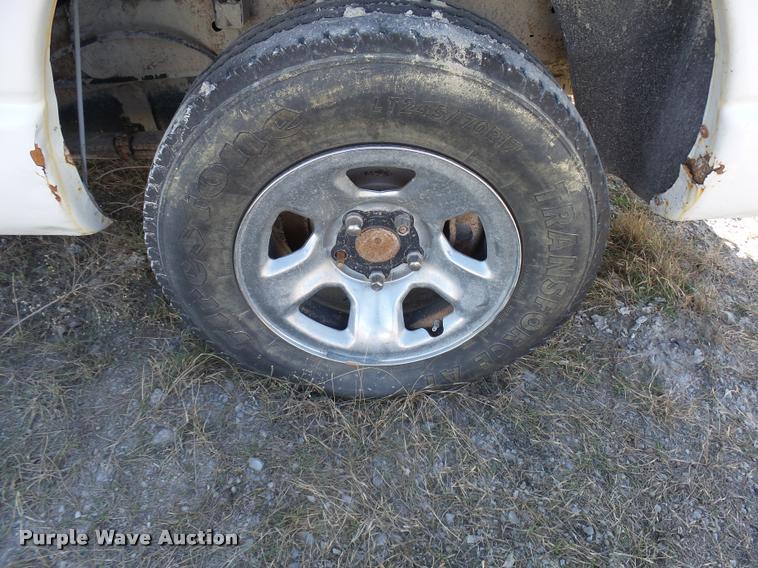 image for item DB2350 2005 Dodge Ram 1500 Quad Cab pickup truck