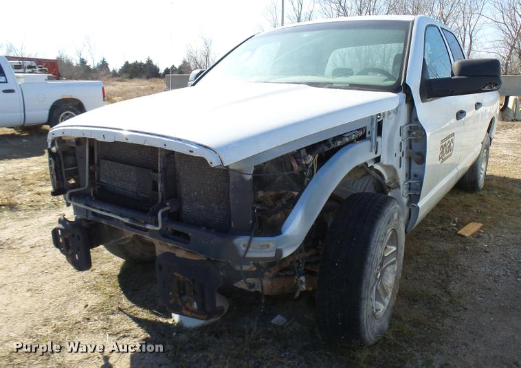 image for item DB2351 2006 Dodge Ram 1500 Quad Cab pickup truck