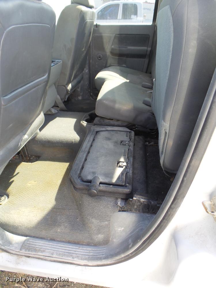 image for item DB2351 2006 Dodge Ram 1500 Quad Cab pickup truck