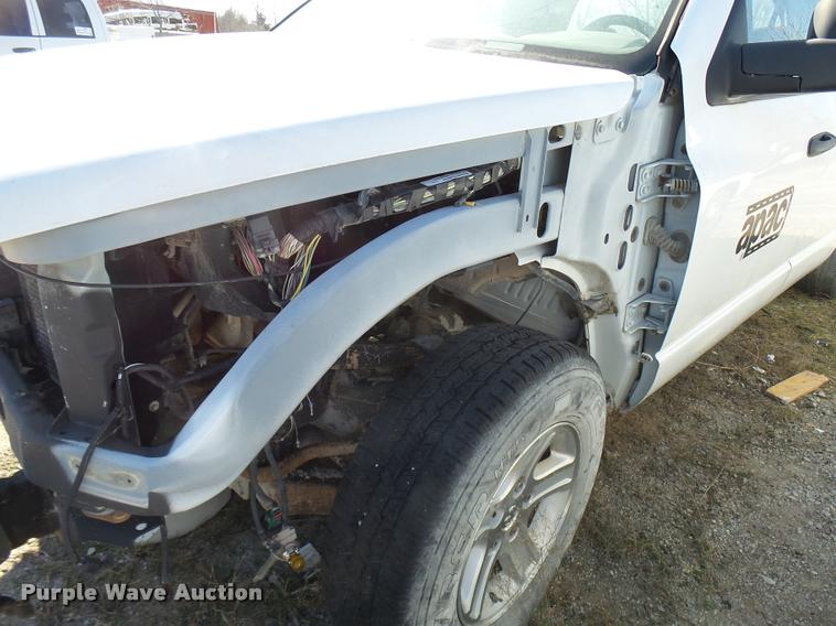 image for item DB2351 2006 Dodge Ram 1500 Quad Cab pickup truck