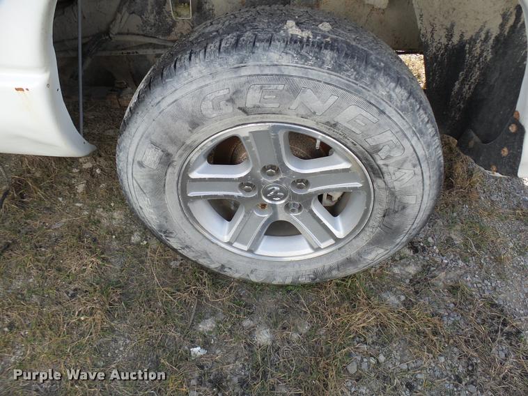 image for item DB2351 2006 Dodge Ram 1500 Quad Cab pickup truck
