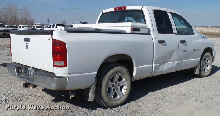 image for item DB2352 2006 Dodge Ram 1500 Quad Cab pickup truck