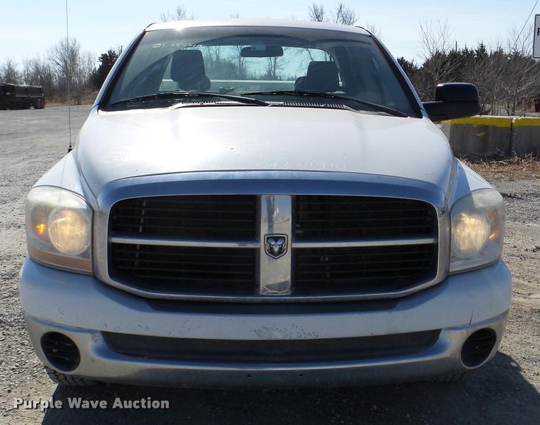 image for item DB2352 2006 Dodge Ram 1500 Quad Cab pickup truck