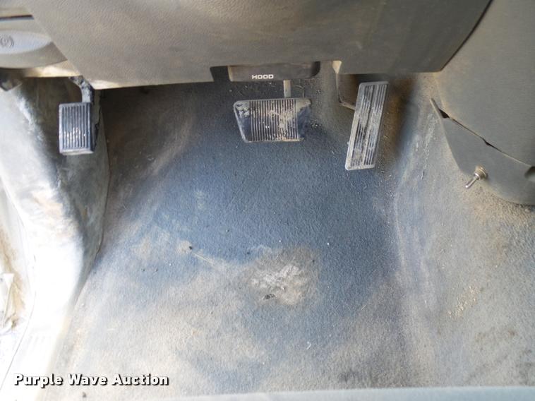 image for item DB2352 2006 Dodge Ram 1500 Quad Cab pickup truck