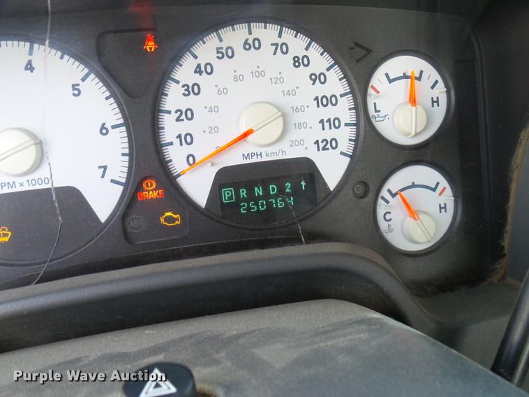 image for item DB2352 2006 Dodge Ram 1500 Quad Cab pickup truck