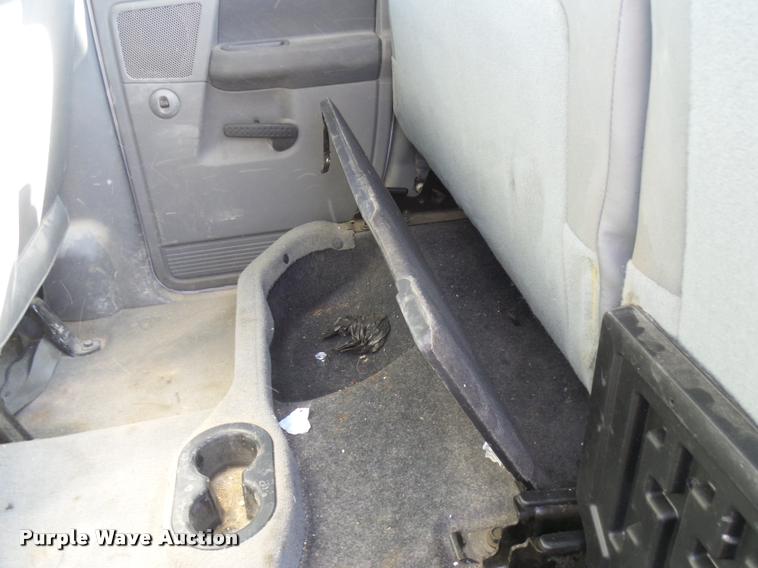 image for item DB2352 2006 Dodge Ram 1500 Quad Cab pickup truck