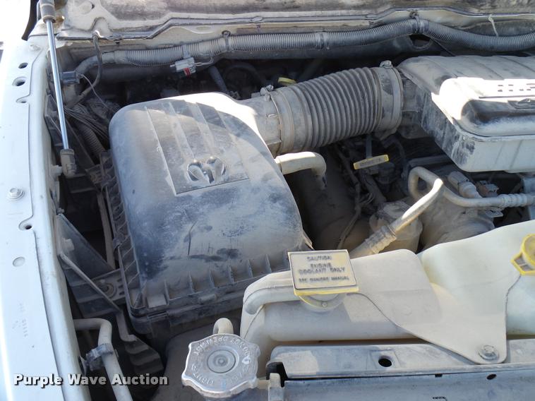 image for item DB2352 2006 Dodge Ram 1500 Quad Cab pickup truck