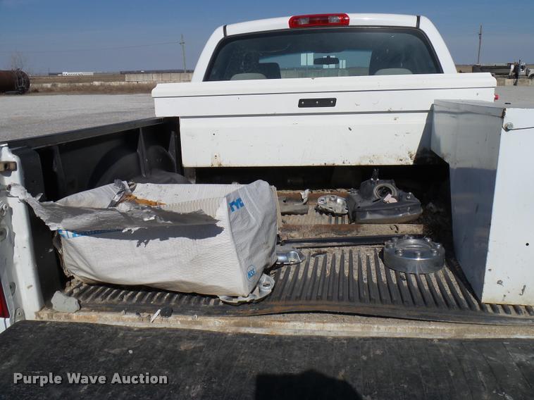 image for item DB2352 2006 Dodge Ram 1500 Quad Cab pickup truck