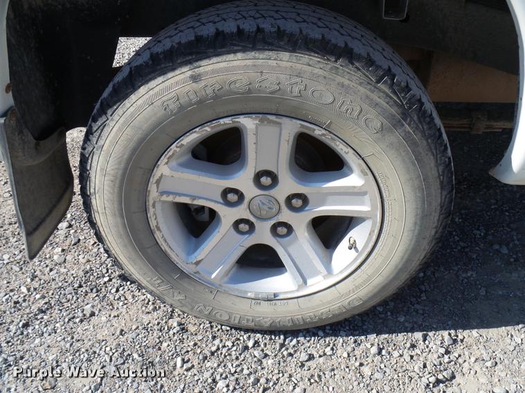 image for item DB2352 2006 Dodge Ram 1500 Quad Cab pickup truck