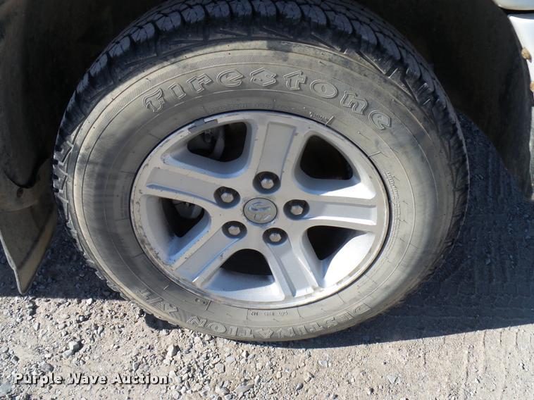 image for item DB2352 2006 Dodge Ram 1500 Quad Cab pickup truck