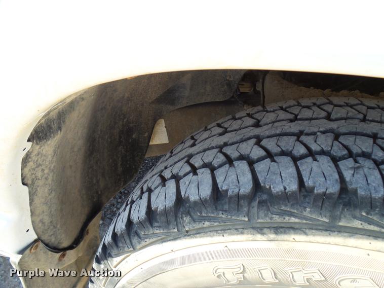 image for item DB2352 2006 Dodge Ram 1500 Quad Cab pickup truck