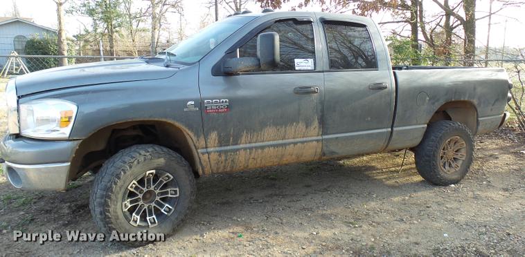 image for item DB2372 2008 Dodge Ram 2500 Quad Cab pickup truck