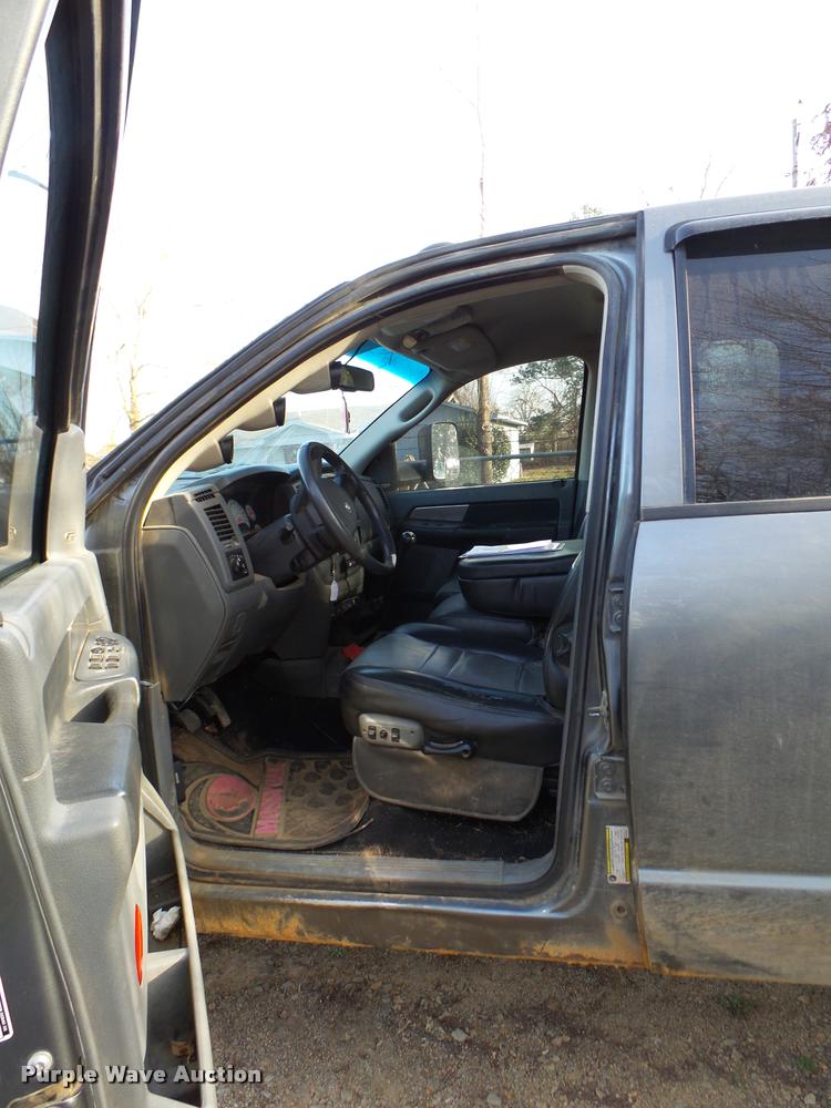 image for item DB2372 2008 Dodge Ram 2500 Quad Cab pickup truck