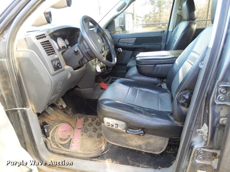image for item DB2372 2008 Dodge Ram 2500 Quad Cab pickup truck