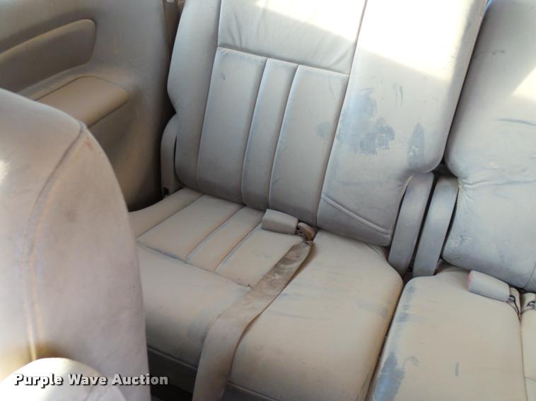 image for item DB2373 1999 Toyota Sienna XLE van