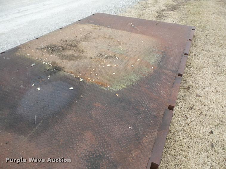 image for item DB2986 19'10"L x 96"W steel flatbed