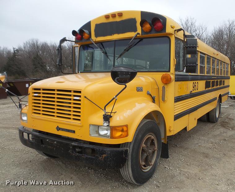 image for item DB2995 1996 International 3800 school bus