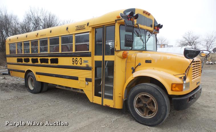 image for item DB2995 1996 International 3800 school bus