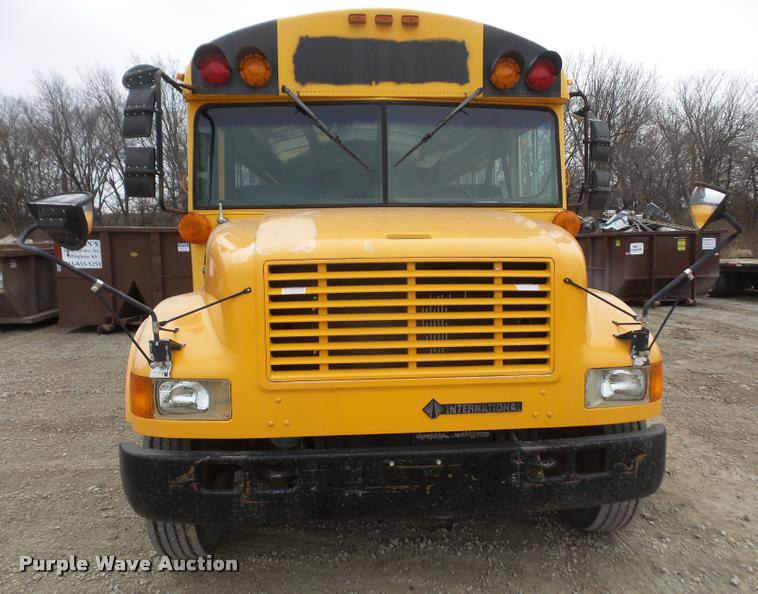 image for item DB2995 1996 International 3800 school bus