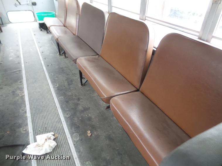 image for item DB2995 1996 International 3800 school bus