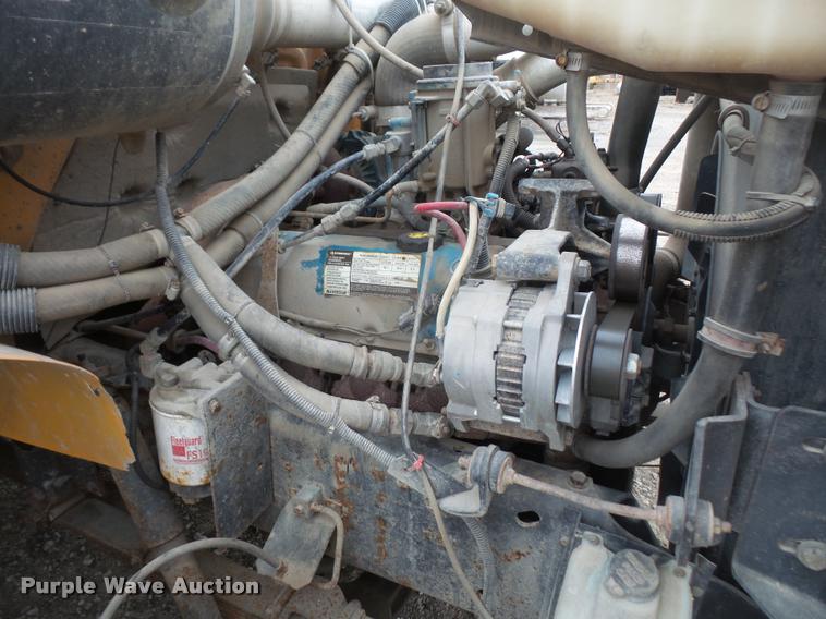 image for item DB2995 1996 International 3800 school bus