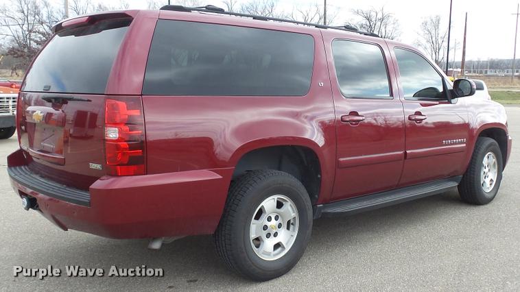 image for item DB3793 2007 Chevrolet Suburban 1500 SUV