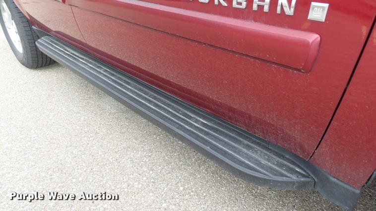 image for item DB3793 2007 Chevrolet Suburban 1500 SUV