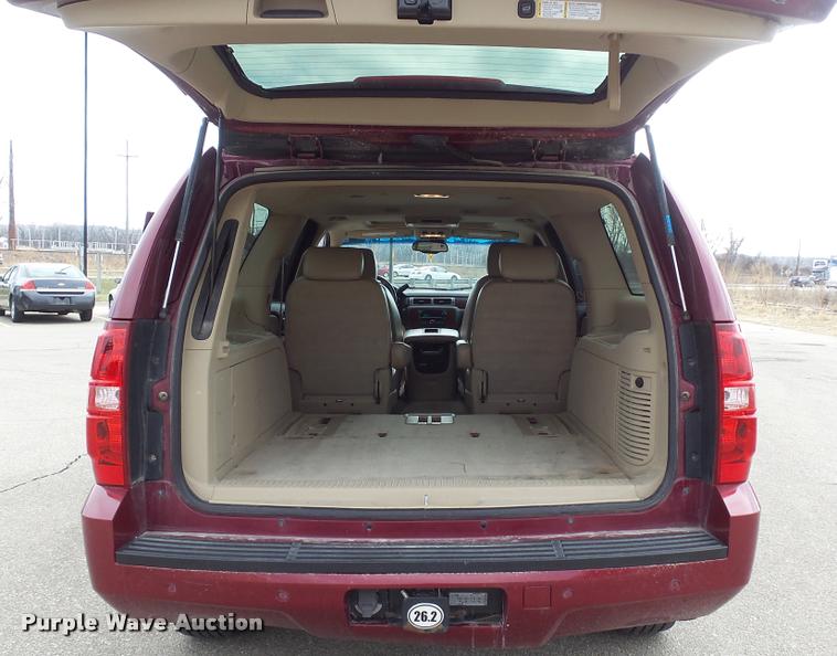image for item DB3793 2007 Chevrolet Suburban 1500 SUV